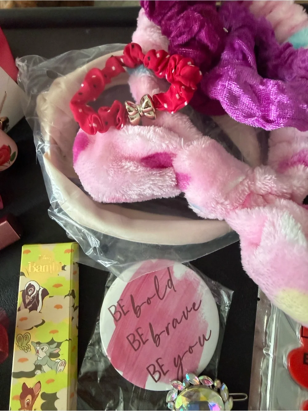 BUNDLE💖 kate spade NECKLACE and Bath & Body accessories